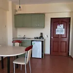 Hotel de apartamente Lemas Side