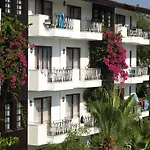 Hotel de apartamente Lemas 4*