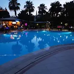 Aparthotel Lemas