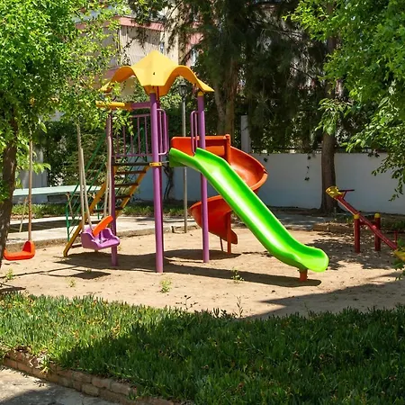 Lemas شقة فندقية