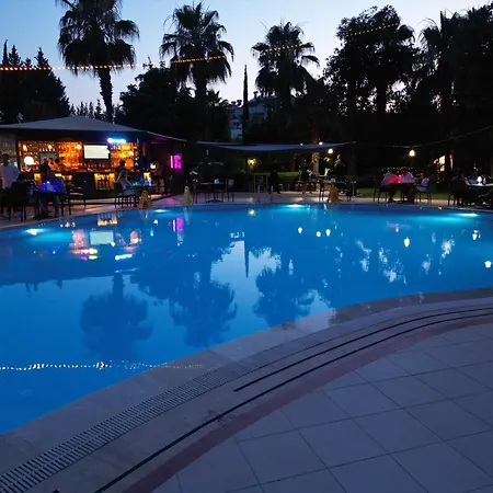 Apart-hotel Lemas