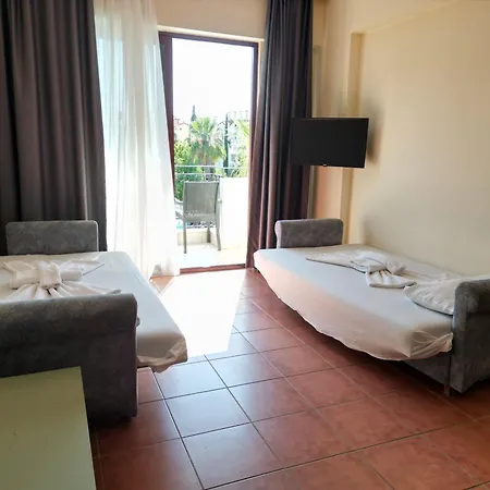 Lemas Apartmanhotel Side