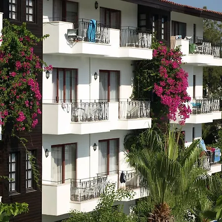 Hotel de apartamente Lemas 3*