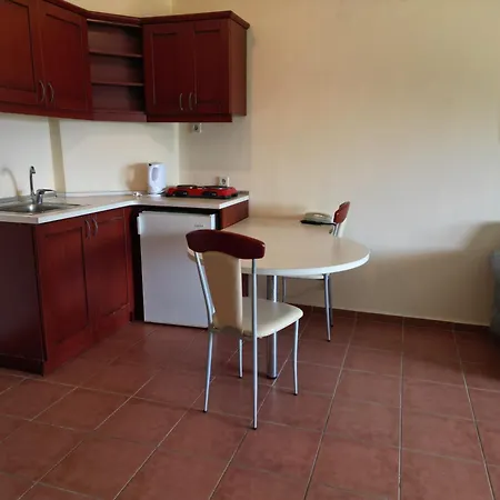 Apart Otel Lemas Side