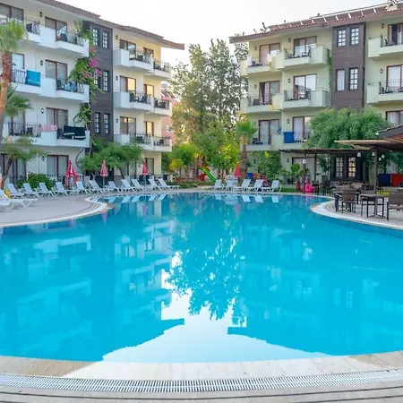 アパートホテル Lemas 4*