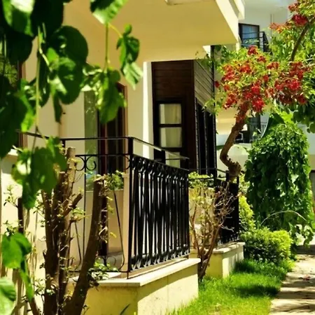 Lemas Aparthotel