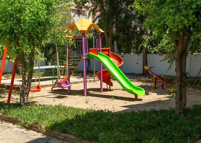 Lemas Apartmanhotel