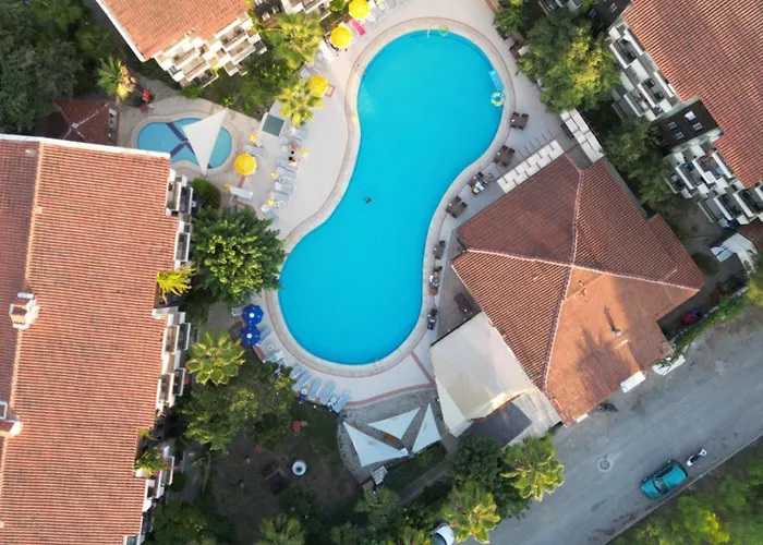 Apartmanhotel Lemas 4*