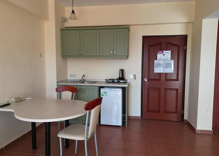 Apartmanhotel Lemas Side