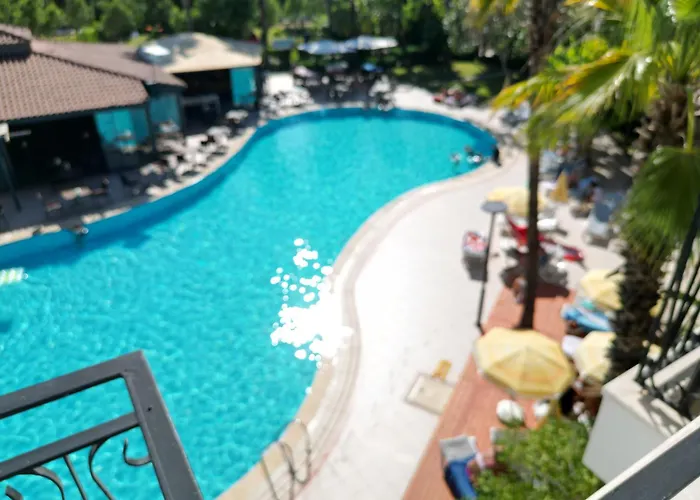 Lemas Apartmanhotel Side