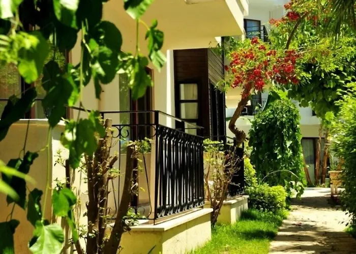 Lemas Apartmanhotel